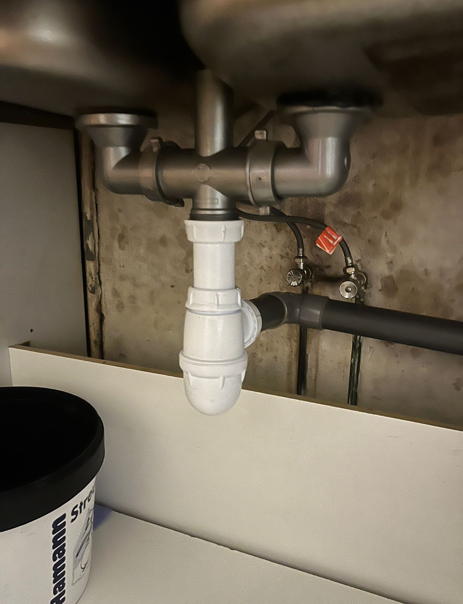 Changement du siphon sur un lave-main &agrave; Wintzenheim Wittelsheim